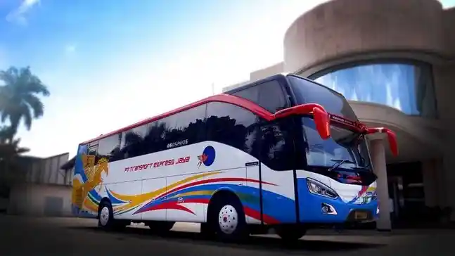 Bus - Satu Lagi Bus Asal Sumbar Pakai Bodi Morodadi Prima, PO Transport Express