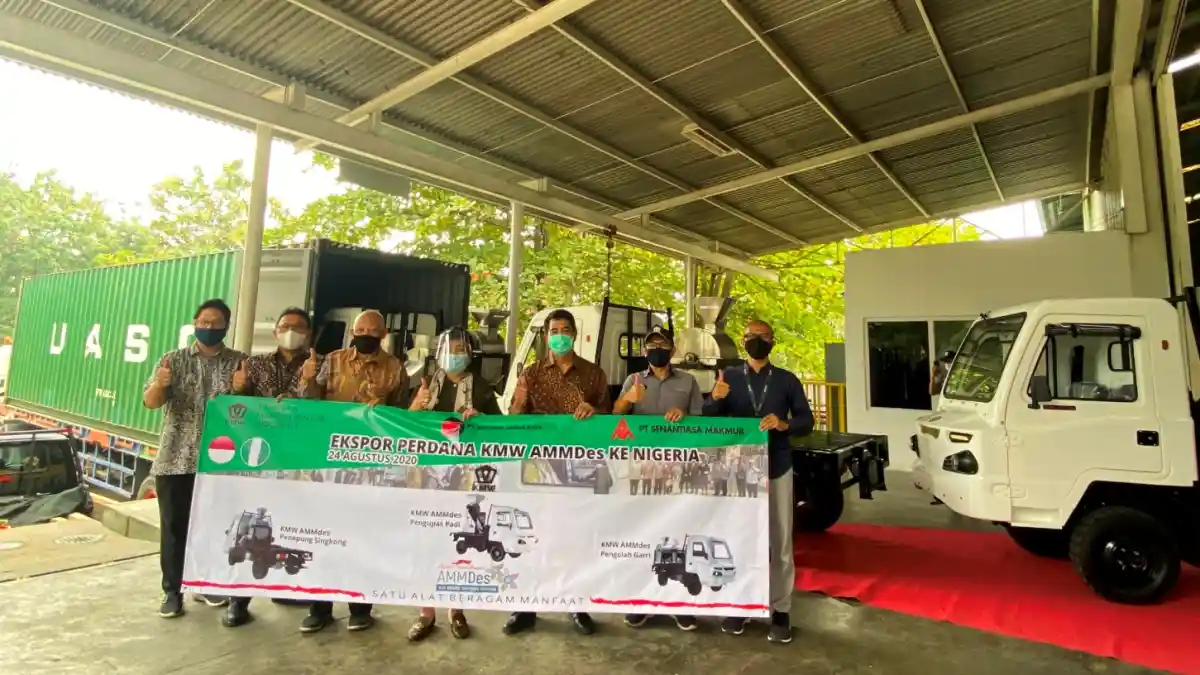 Berita - Kendaraan Niaga Buatan Indonesia KMW-AMMDes Tembus Pasar Afrika