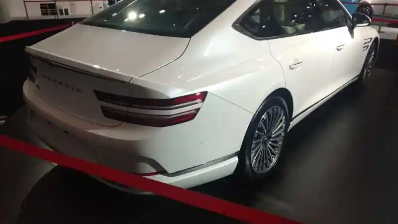Foto - Genesis G80 EV Resmi Jadi Kereta Mewah Para Kepala Negara Di KTT G20 2022 Bali