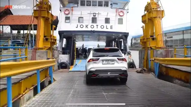 Foto - Epic Journey Yaris Cross HEV Part 2 : Konsumsi BBM Tembus 25,5 Km/Liter Surabaya-Madura