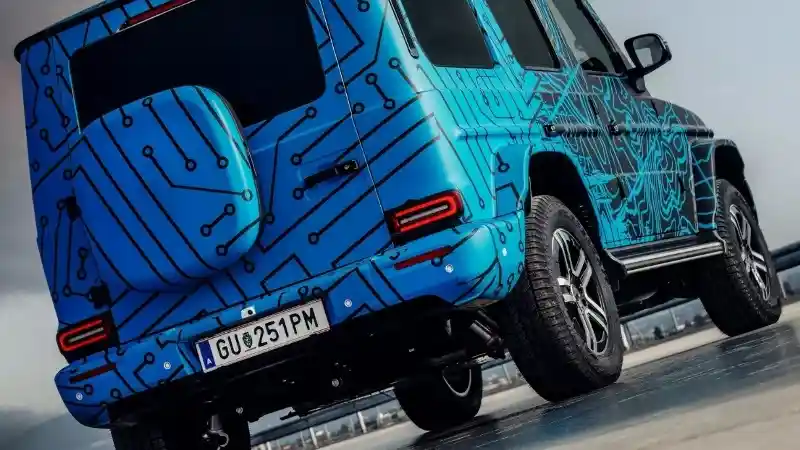 Foto - Mercedes G-Class EV Sudah Siap Di Jalur Produksi