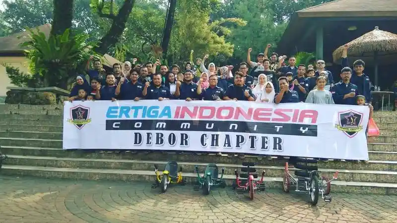 Foto - Ertiga Indonesia Community Akan Adu Kecantikan Mobil