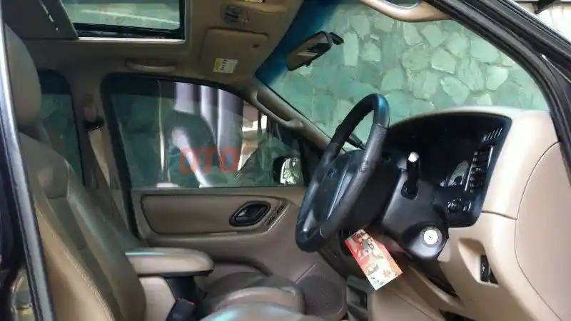 Foto - Panduan Membeli Ford Escape 3.0 AWD Bekas