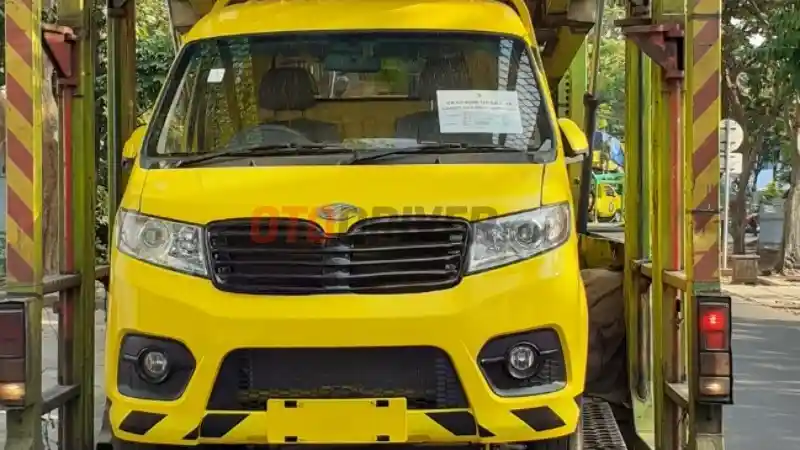 Foto - Esemka Bima Pesanan TNI AU Sudah Sampai Jakarta