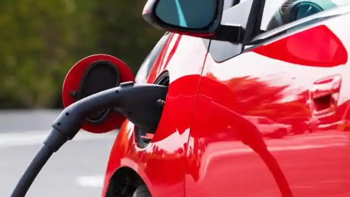 Berita - PLN Siapkan Pengisian Listrik EV Sepanjang Tol Trans Jawa