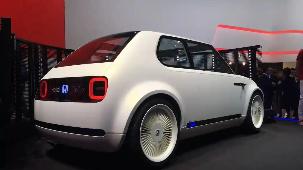 Foto - Ambisi Honda Terhadap Mobil Listrik Tak Main-main