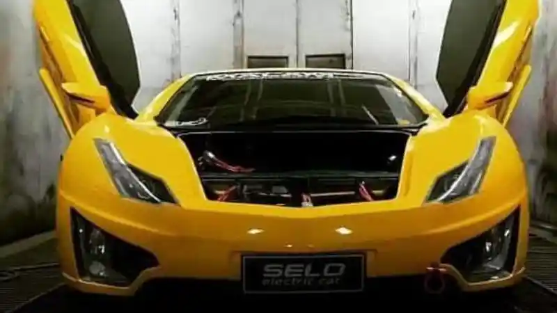 Foto - Sekilas Perjalanan Mobil Listrik Di Indonesia. Dari Konsep Hingga Produksi Masal