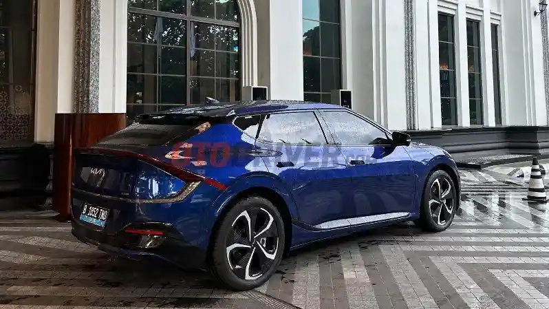 Berita - Holiday in Style 2023, Kia EV6 GT Line : Canggih, Bertenaga dan User-Friendly