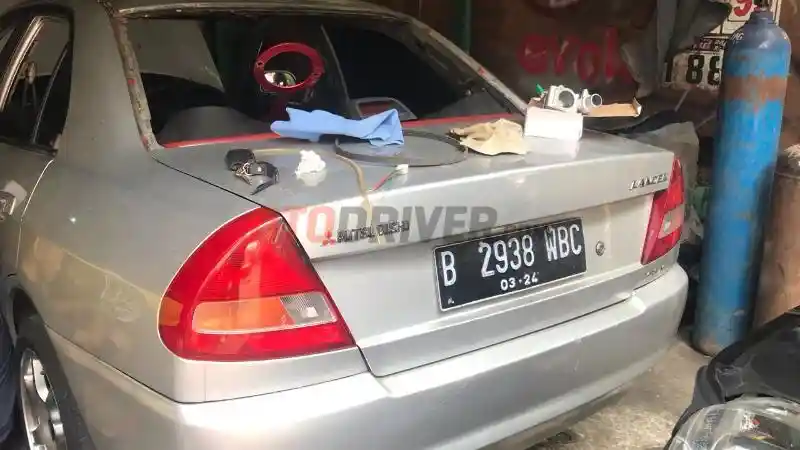 Used Car - Mau Berburu Lancer GLXi Murah? Ketahui Penyakitnya