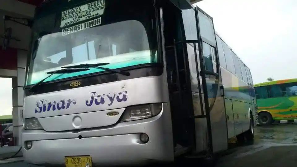 Bus - Selain Ngeblong, Ini Istilah Unik Di Dunia Penggemar Bus