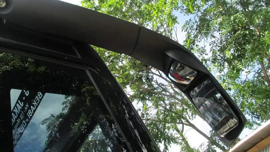 Foto - Melihat Dari Dekat Bus Baru PO ANS, Mewah Bergaya Eropa