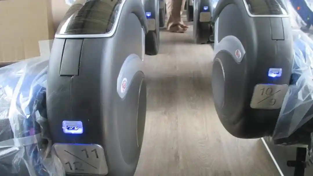 Foto - Melihat Dari Dekat Bus Baru PO ANS, Mewah Bergaya Eropa