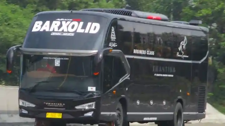 Bus - Karoseri Tentrem Rilis Dua Bus Mewah Avante, Serupa Tapi Beda Kelas