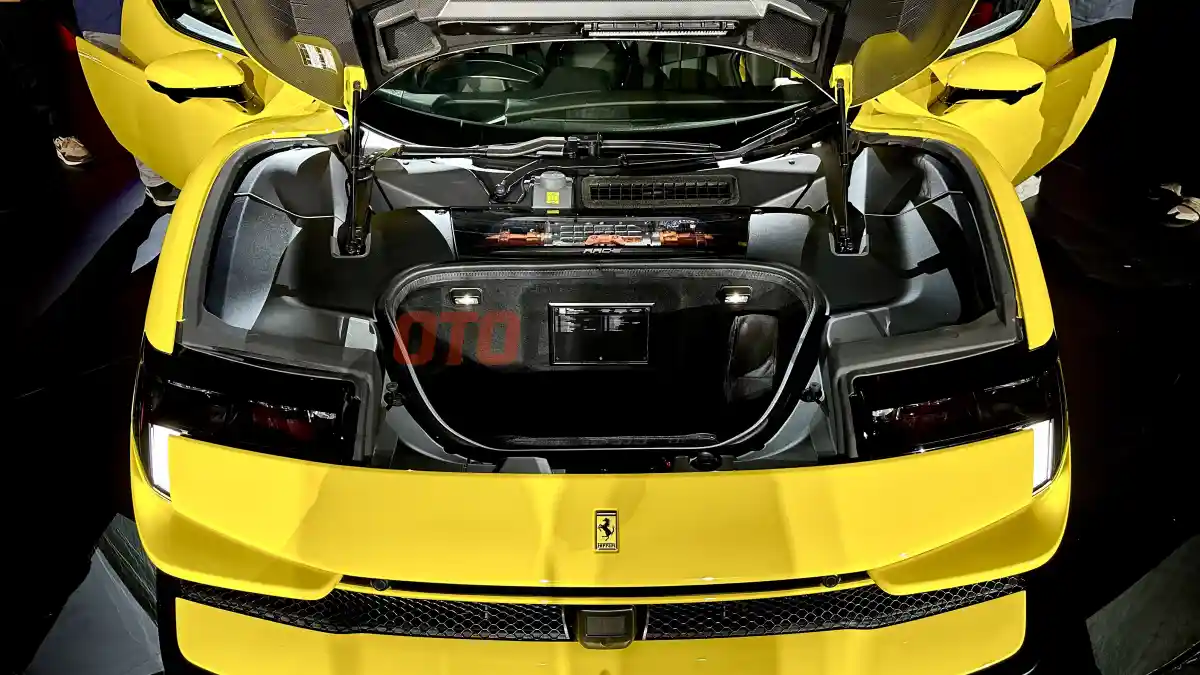 Foto - Testarossa Dihidupkan Kembali, Ini Sejarah di Balik Ferrari 849 Testarossa