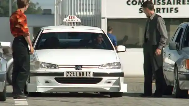 Foto - #STAYATHOME Tonton Deretan Film Seru Bertema Mobil