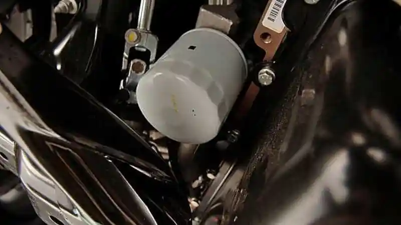 Foto - Inilah 4 Filter Yang Wajib Diperiksa Mobil Harian Anda