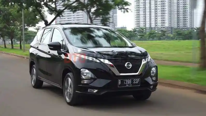 Berita - DP Rp 25 Jutaan dan Angsuran Rp 5 Jutaan Perbulan, Nissan Livina 2020 Siapa Mau?