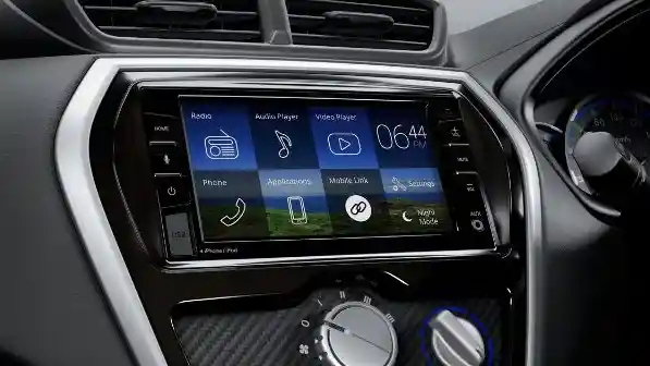 Foto - Kupas Tuntas Fitur Entertainment 5 LCGC