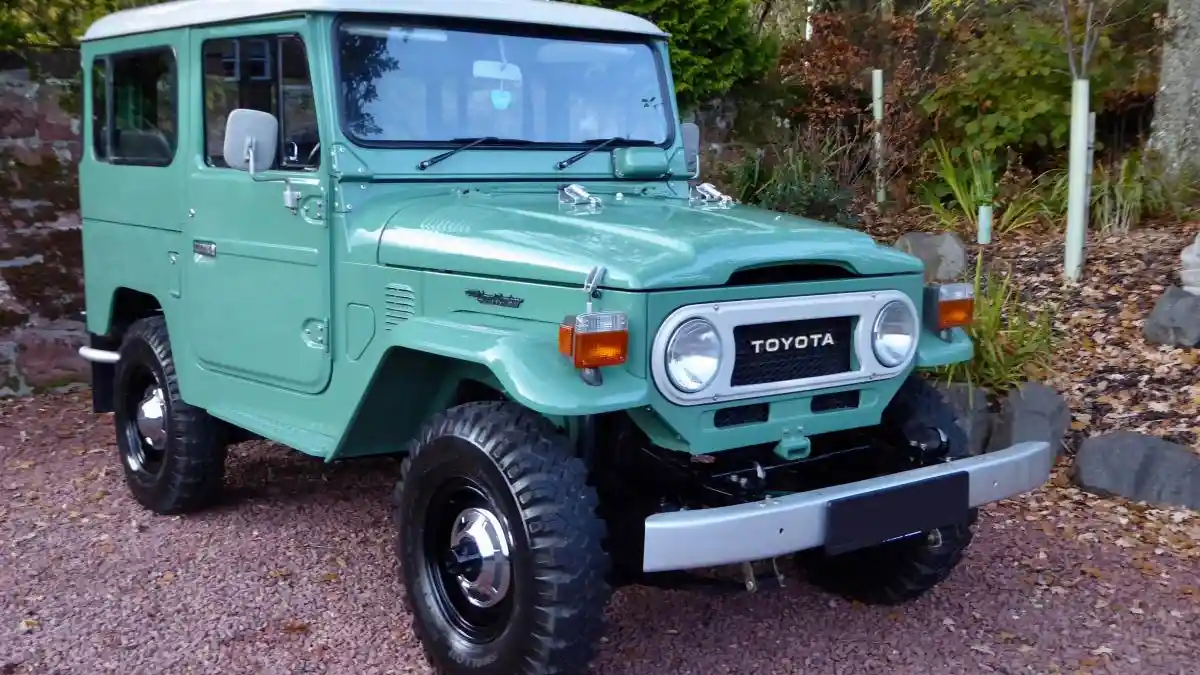 Foto - Kenal Lebih Dekat FJ, Label Sakral Toyota