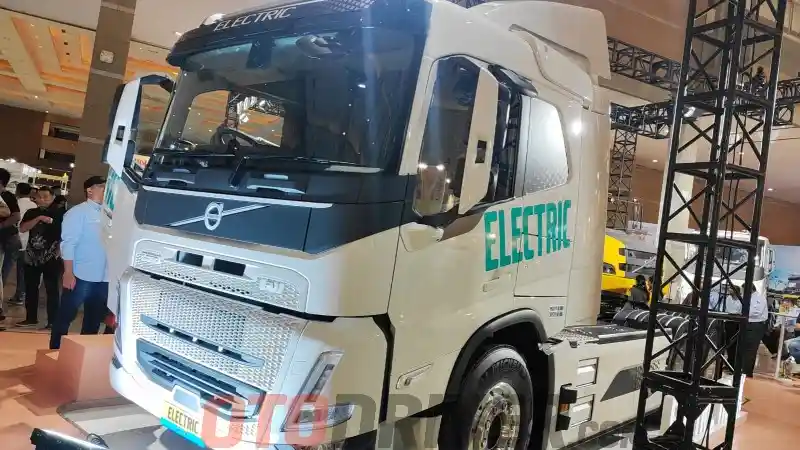 Foto - Volvo Luncurkan Truk Listrik, Pelopor Heavy Duty EV Di Indonesia