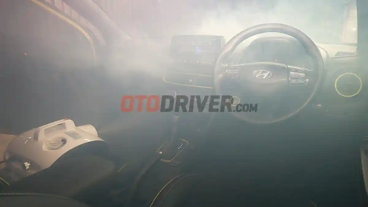 Foto - Fogging Kabin Mobil Untuk Usir Bakteri