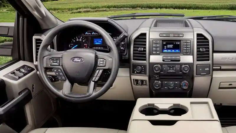 Foto - Gagahnya Ford F-Series Baru