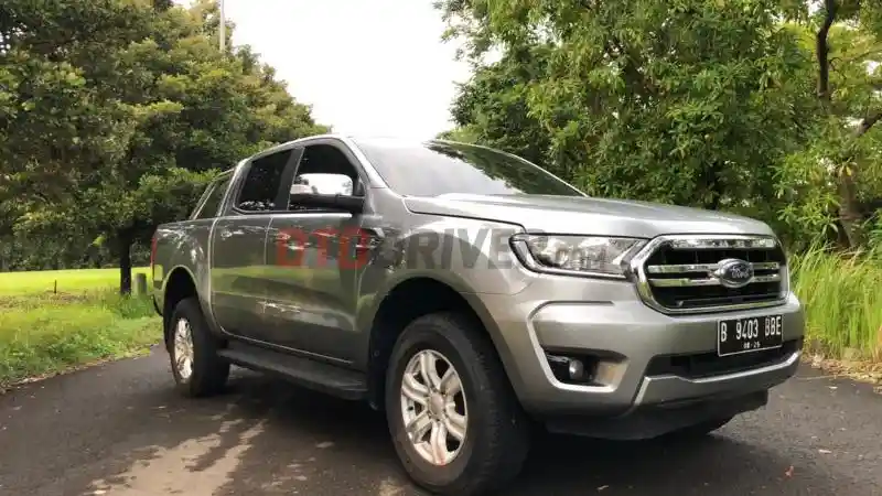 Berita - GALERI: Ford Ranger XLT (17 FOTO)