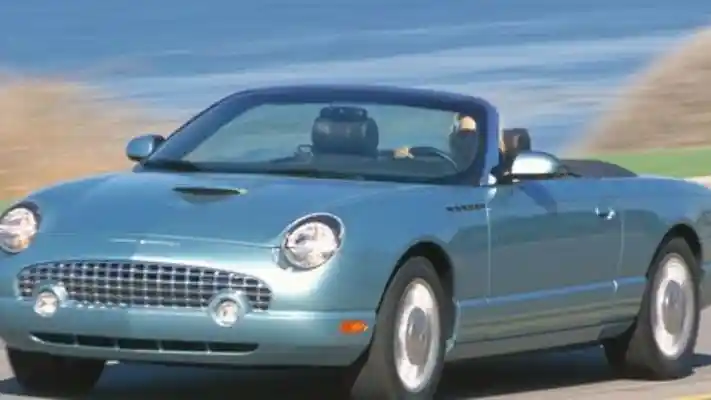 Foto - Ford Hidupkan Kembali Thunderbird Dalam Sosok Mobil Listrik