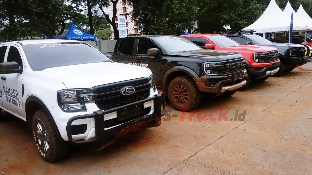 Foto - Mencoba Keganasan Ford Ranger Raptor 3.0 V6 Di Lintasan Offroad