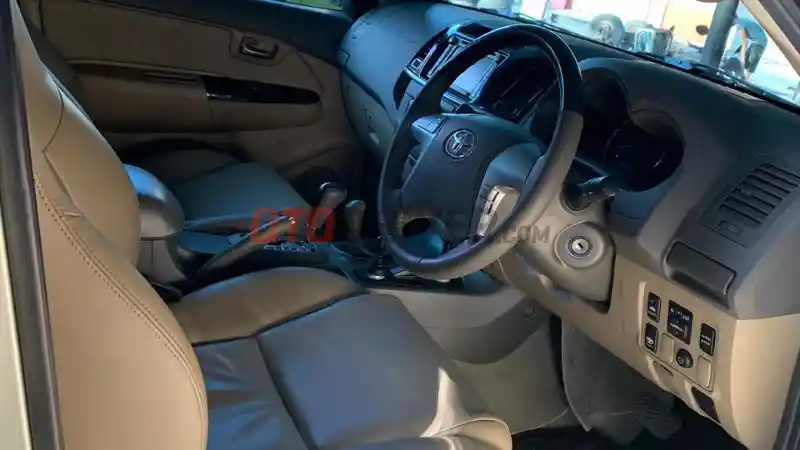 Foto - Fortuner 4x4 Bekas Pas Jadi Pilihan Off-Road Murah