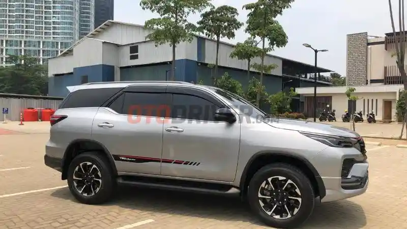 Foto - Ingat! Kijang innova Dan Fortuner Tak Dapat Potongan PPnBM Lagi