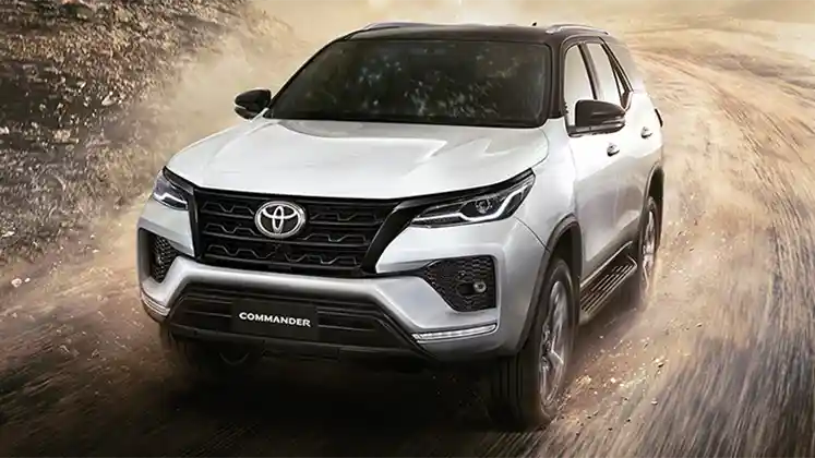 Berita - Toyota Segera Perkenalkan Mini Fortuner?