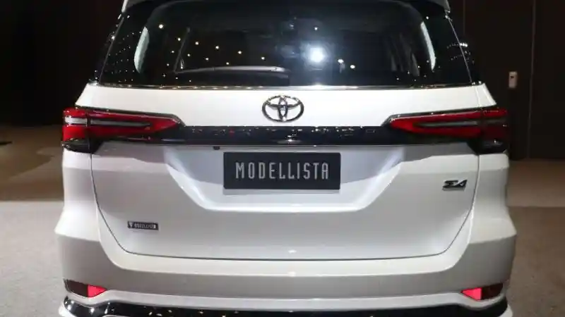 Foto - Kit Modellista Hadir Untuk Fortuner Di Thailand