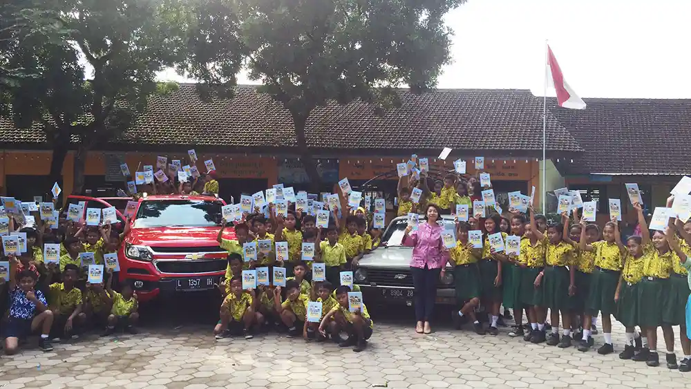 Foto - Tak Melulu Gencar Jualan Mobil, Chevrolet Juga Didik Ribuan Murid SD