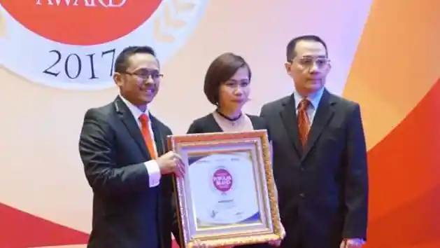 Berita - Shop&Drive Gencar Manfaatkan Media Sosial, Diganjar Predikat Ini