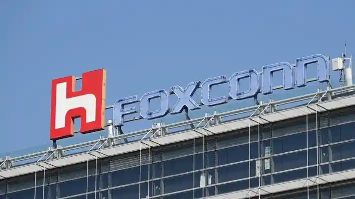 Foto - Ketika Pabrik Pembuat Iphone Membuat Mobil Listrik