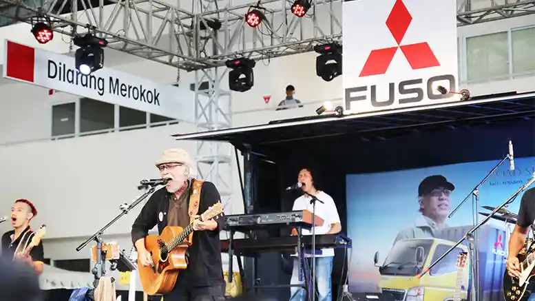 Berita - FUSO : Roadshow di Serang Makin Meriah dengan hadirnya Canter Mania Indonesia Community