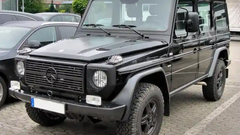 Foto - BAIC BJ80 Vs Mercedes-Benz G-Class. Seberapa Mirip Dimensi Dan Spesifikasinya?