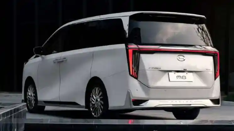 Foto - Ini Dia Kembaran Lexus LM Asal Tiongkok