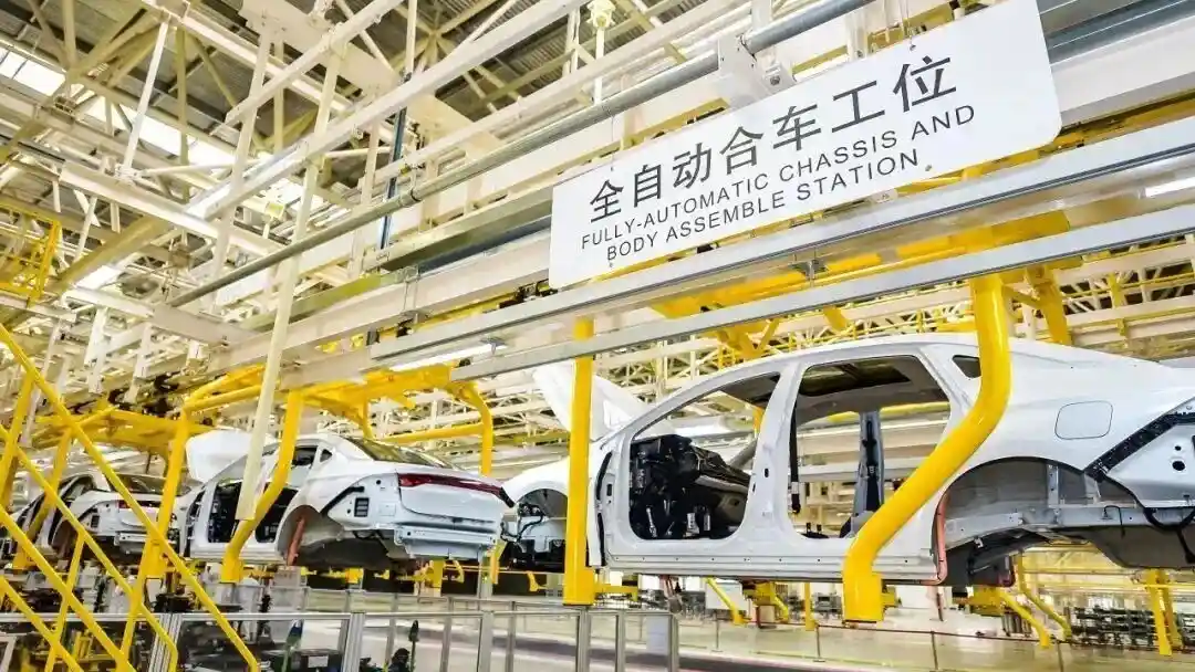 Foto - Smart Eco-Factory GAC Group, Produksi Satu Kendaraan Hanya Butuh 53 Detik