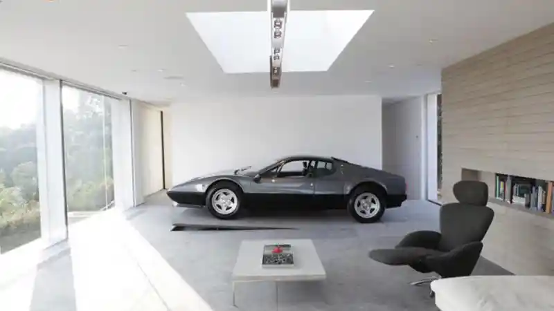 Foto - 5 Garasi Mewah plus Unik di Mancanegara