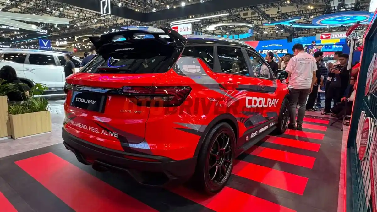 Foto - Geely Coolray Tampil Lebih Sporty Lewat Konsep Racing Style Hasil Kolaborasi dengan Garasi Drift di GIIAS 2026