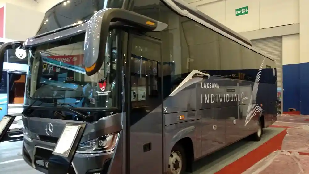 Foto - Mau Beli Bus Baru Mercy? Ini Panduannya…