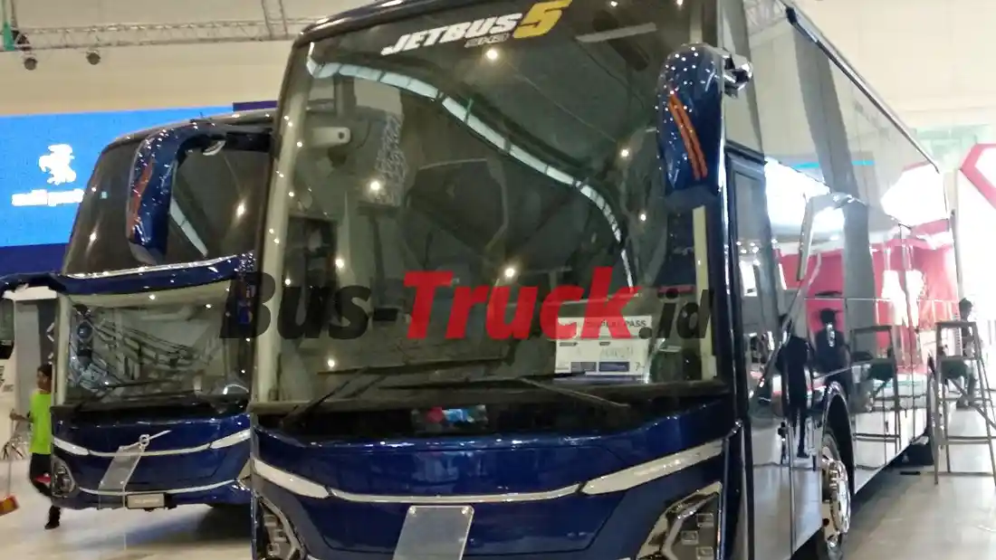 Foto - Trio Raksasa Karoseri ‘Siap Tempur’ Di GIIAS 2024