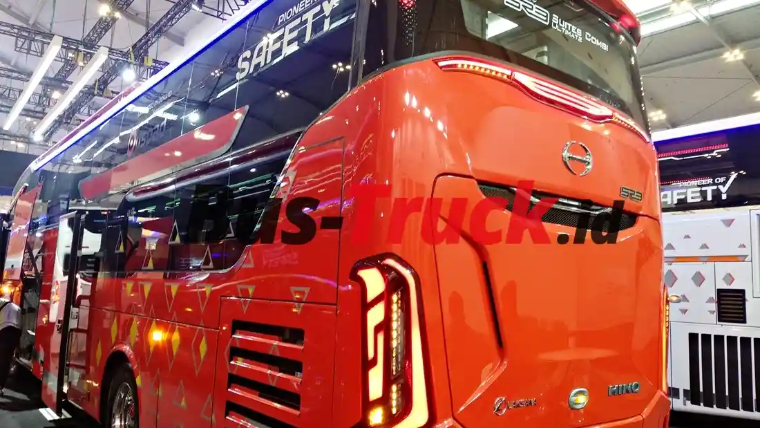 Foto - Trio Raksasa Karoseri ‘Siap Tempur’ Di GIIAS 2024