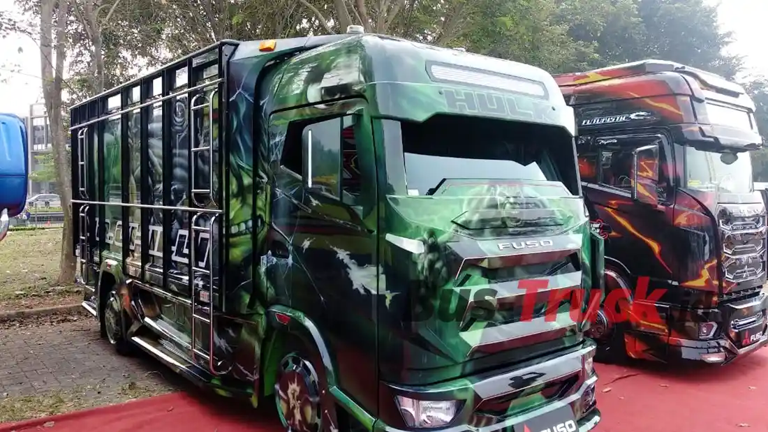 Foto - GIIAS 2024: Komunitas Canter Bawa Truk 1 Miliaran