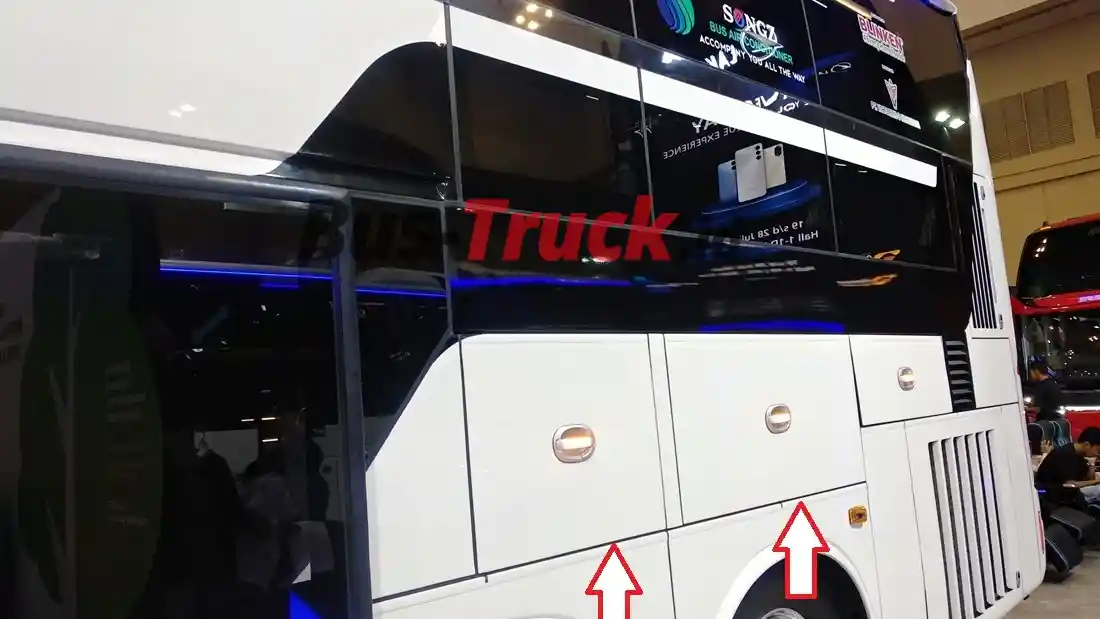 Foto - Bus Double Decker Dan Sleeper Kini Makin Sempit?