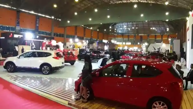 Foto - GIIAS Makassar 2019 Dibuka, 8 Merek Berlomba Tawarkan Produk