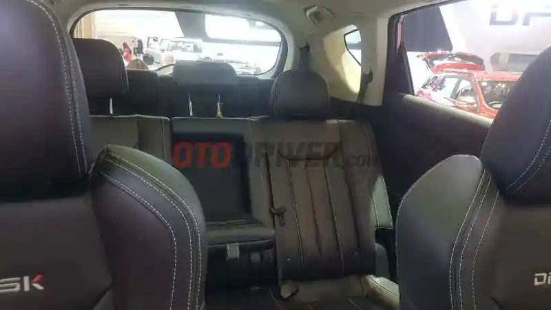 Foto - DFSK Glory Tercanggih Sudah Bisa Dipesan di GIIAS 2019