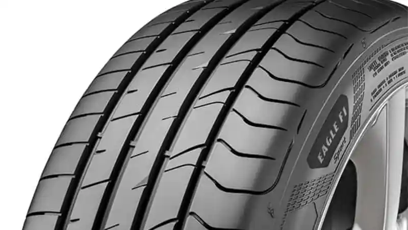 Foto - Goodyear Beri Kesan Manis di Akhir Tahun Dengan Meluncurkan Ban Sedan Menengah